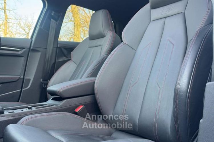 Audi A3 Berline S-Line 150CH S-Tronic Garantie 6 ans Toit ouvrant Camera de recul Affichage tête haute Apple CarPlay GPS 18P 429-mois - <small></small> 33.990 € <small>TTC</small> - #5