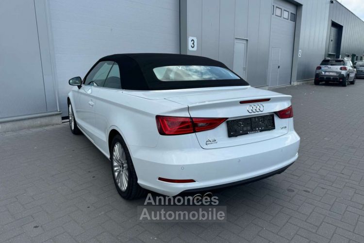 Audi A3 Cabriolet 1.4 TFSI Ultra Ambition GARANTIE 12M - <small></small> 19.490 € <small>TTC</small> - #4