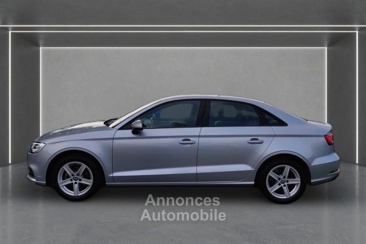 Audi A3 Lim. 30 TFSI NAV PDC SHZ - <small></small> 16.920 € <small>TTC</small> - #3