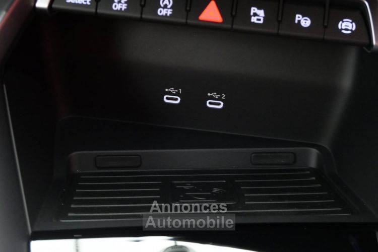 Audi A3 PI ALLSTREET PI ALLSTREET 35 TFSI 150 S TRONIC 7 FINITION AVUS - <small></small> 40.475 € <small>TTC</small> - #13