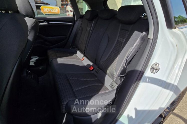 Audi A3 Sportback 1.0 TFSI 116 Ch S-LINE SPORT CARPLAY TOIT OUVRANT Pack Hiver + ETE JANTES AUD... - <small></small> 20.989 € <small>TTC</small> - #10
