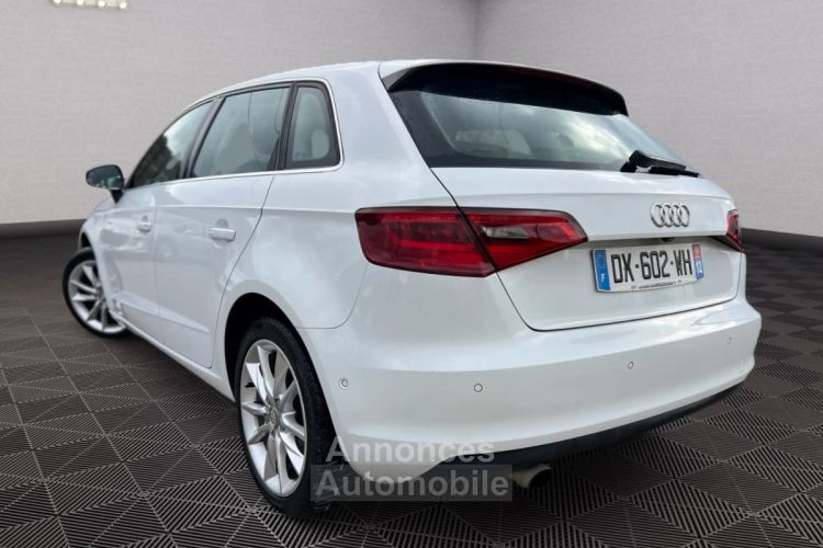 Audi A3 Sportback 1.2 TSI 105 Ambition GPS XENONS - <small></small> 12.999 € <small>TTC</small> - #4