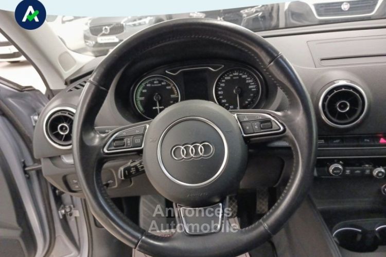 Audi A3 Sportback 1.4 TFSI 204ch e-tron Design S tronic 6 - <small></small> 18.990 € <small>TTC</small> - #11