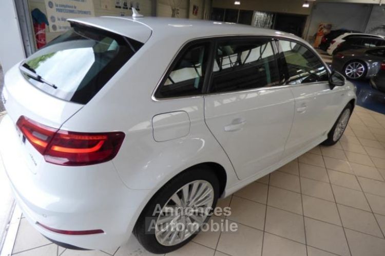 Audi A3 Sportback 1.4 TFSI e-tron 204 ch Ambiente S tronic 6 - <small></small> 19.900 € <small>TTC</small> - #5