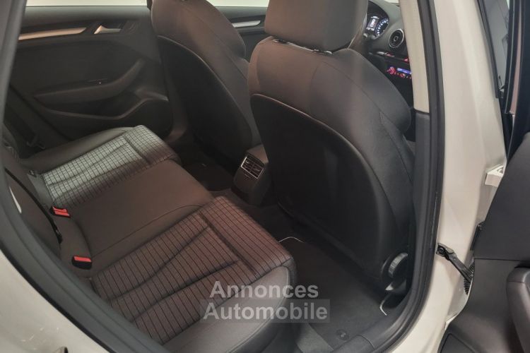 Audi A3 Sportback 1.4 TSI E-TRON 204 AMBITION LUXE + BATTERIE NEUVE GARANTIE - <small></small> 16.490 € <small>TTC</small> - #30