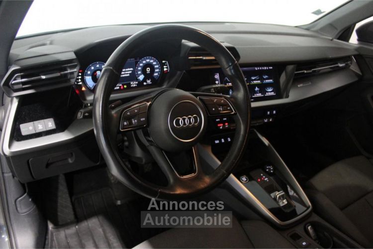 Audi A3 Sportback 1.5 35 TFSI - 150 - BV S-Tronic 7 8Y Design - Sièges chauffants - Suivi - <small></small> 26.490 € <small>TTC</small> - #9