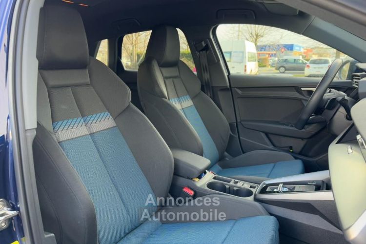 Audi A3 Sportback 1.5 35 TFSI 150CH S-LINE HYBRID MHEV BLEU NAVARRE - <small></small> 31.490 € <small>TTC</small> - #13