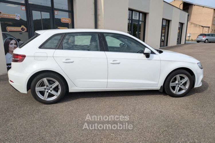 Audi A3 Sportback 1.5 TFSI 150CH BUSINESS LINE - <small></small> 18.990 € <small>TTC</small> - #9