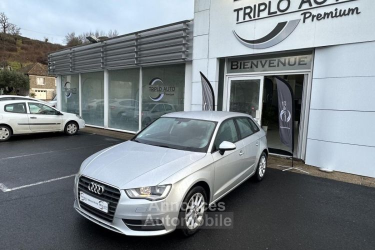 Audi A3 Sportback 1.6 TDI - 105  Attraction GPS + RADAR AR + CLIM - <small></small> 10.990 € <small>TTC</small> - #3