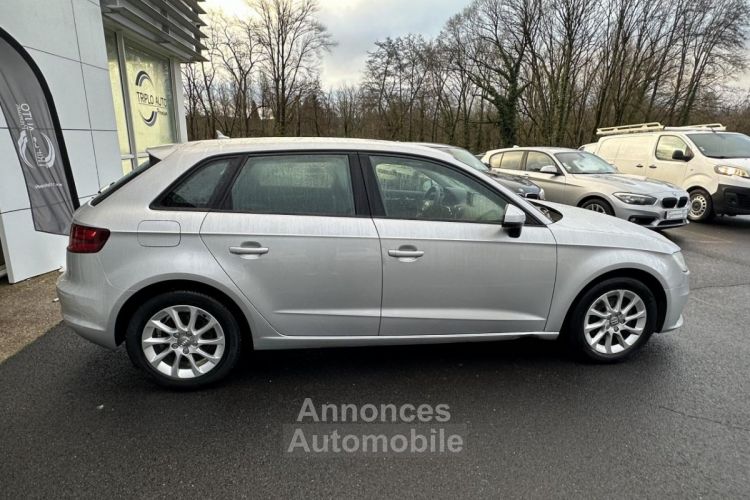 Audi A3 Sportback 1.6 TDI - 105  Attraction GPS + RADAR AR + CLIM - <small></small> 10.990 € <small>TTC</small> - #8