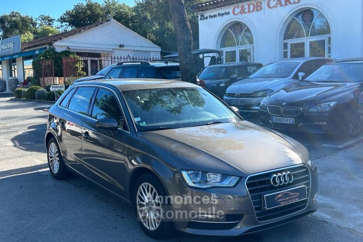 Audi A3 Sportback 1.6 TDI 110 Ambiente - <small></small> 15.990 € <small>TTC</small> - #1