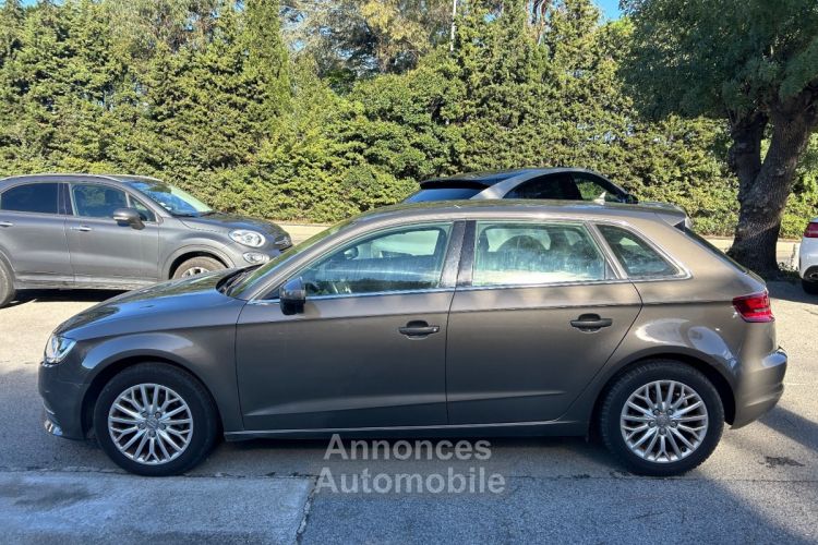 Audi A3 Sportback 1.6 TDI 110 Ambiente - <small></small> 15.990 € <small>TTC</small> - #4