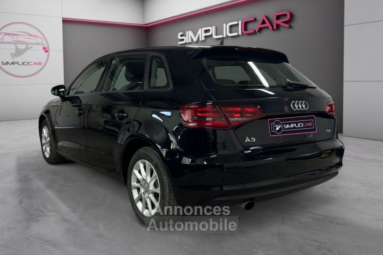 Audi A3 Sportback 1.6 TDI 110 Ambiente - <small></small> 12.990 € <small>TTC</small> - #3