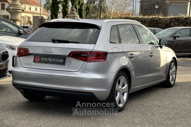 Audi A3 Sportback 1.6 TDI 110CH FAP ADVANCED - <small></small> 14.490 € <small>TTC</small> - #2