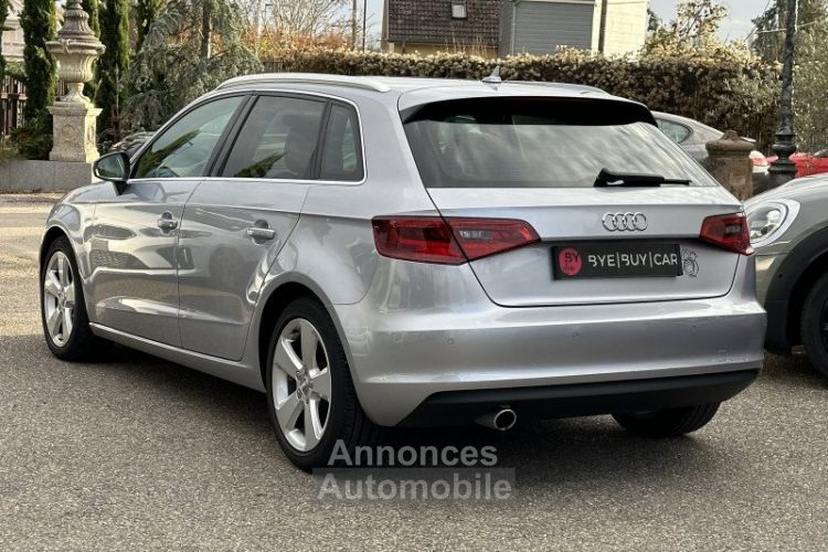 Audi A3 Sportback 1.6 TDI 110CH FAP ADVANCED - <small></small> 14.490 € <small>TTC</small> - #11