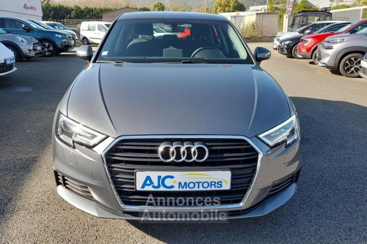 Audi A3 Sportback 1.6 TDI 116CH BUSINESS LINE S TRONIC 7 - <small></small> 17.490 € <small>TTC</small> - #4