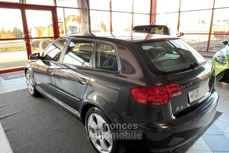 Audi A3 Sportback 1,8 160 TYPE AMBITION PACK ELECTRIQUE PARK PILOT FAUX HALOGENE RADIO CD CLIM AUTO TRES - <small></small> 9.990 € <small>TTC</small> - #20