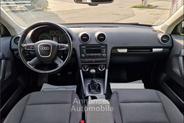 Audi A3 Sportback (2) SPORTBACK 1.2 TFSI 105 03/2013 - <small></small> 10.890 € <small>TTC</small> - #8