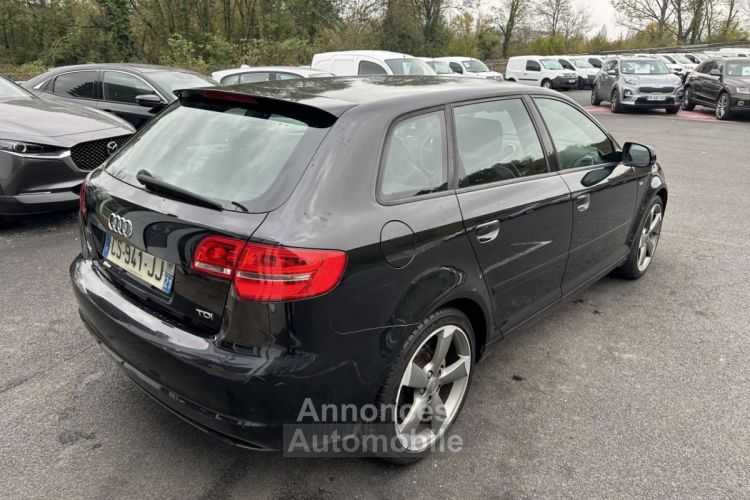 Audi A3 Sportback 2.0 TDI - 140 S line + Clim - <small></small> 14.990 € <small>TTC</small> - #7