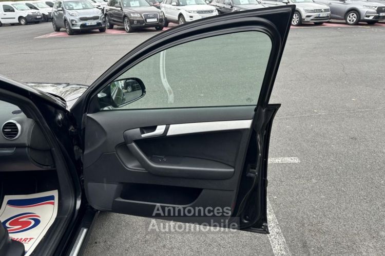 Audi A3 Sportback 2.0 TDI - 140 S line + Clim - <small></small> 14.990 € <small>TTC</small> - #30