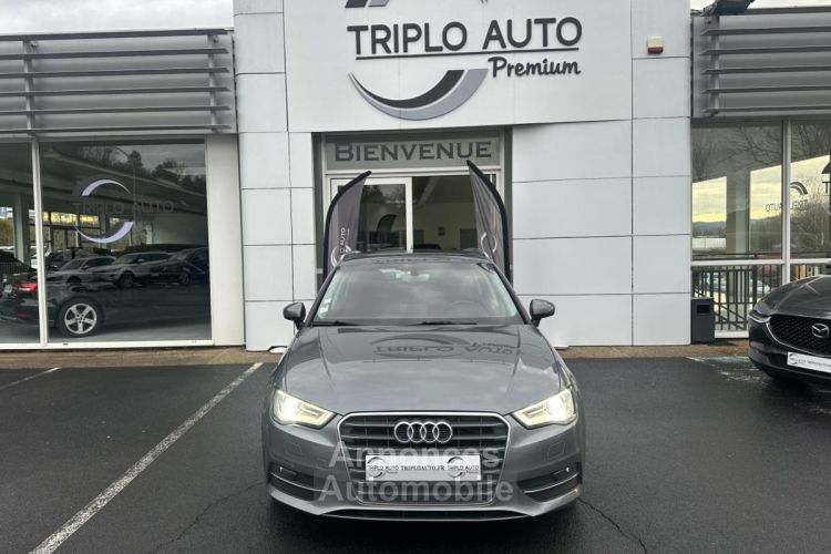 Audi A3 Sportback 2.0 TDI - 150 - BV S-Tronic  8V Design luxe PHASE 2 - <small></small> 14.990 € <small>TTC</small> - #2