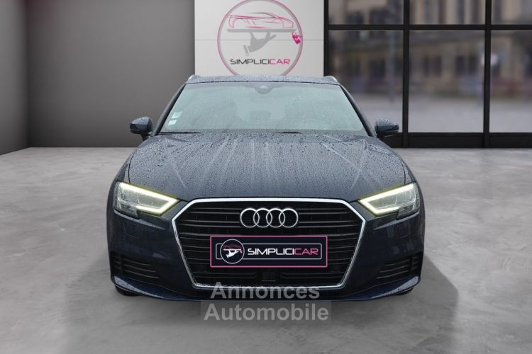 Audi A3 Sportback 30 TDI 116 S tronic 7 Design / 2019 - <small></small> 17.990 € <small>TTC</small> - #3