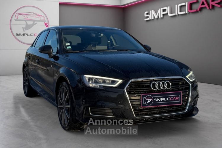 Audi A3 Sportback 30 TDI S tronic 7 S Line - <small></small> 18.990 € <small>TTC</small> - #1