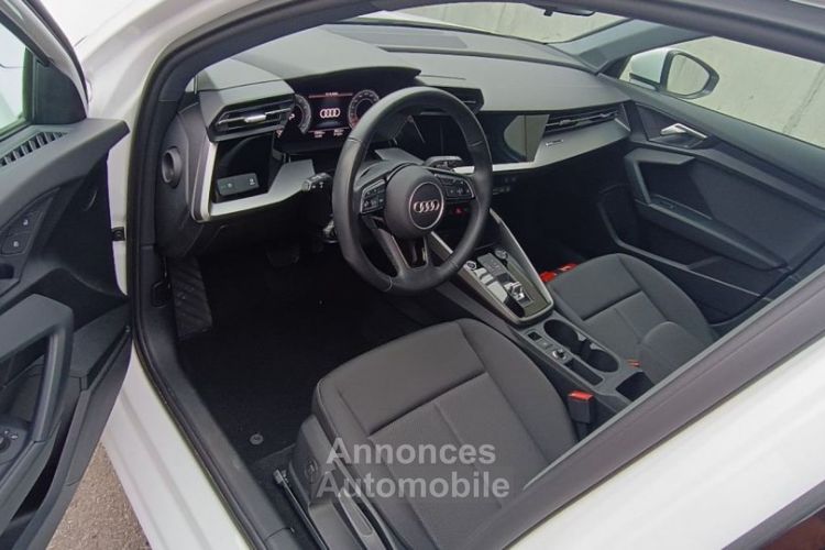 Audi A3 Sportback 30 TFSI Mild Hybrid 110 S tronic 7 Design - <small></small> 28.490 € <small>TTC</small> - #3