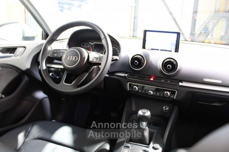 Audi A3 Sportback 30 TFSI S-Line - <small></small> 21.990 € <small>TTC</small> - #10