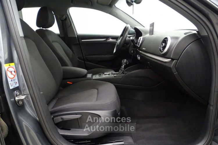 Audi A3 Sportback 30TDi STronic - <small></small> 18.690 € <small>TTC</small> - #9