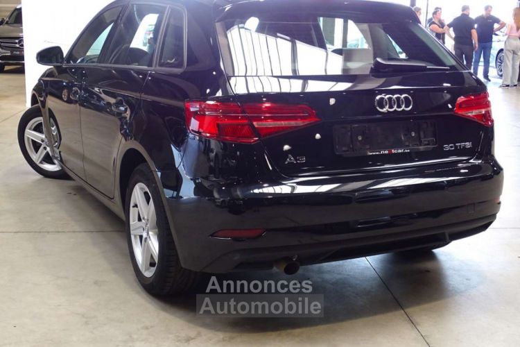 Audi A3 Sportback 30TFSI CUIR-NAVI-FULL LED-CRUISE-VIRTUAL - <small></small> 19.790 € <small>TTC</small> - #4