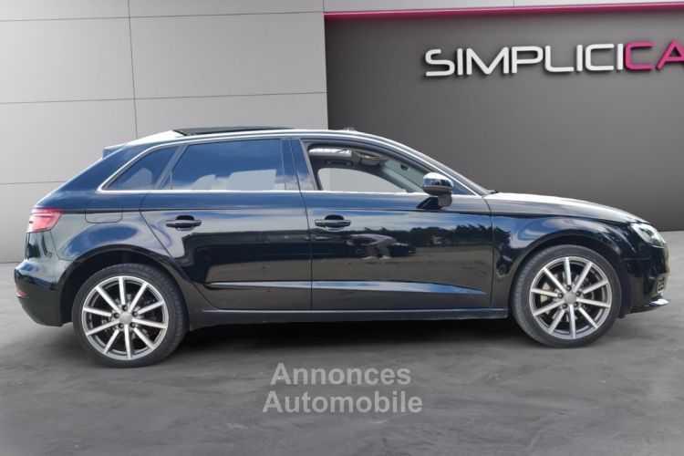 Audi A3 Sportback 35 TDI 150 S tronic DESIGN LUXE / TOIT OUVRANT / VIRTUAL COCKPIT / SIEGES ALCANTARA / Garantie 12 mois - <small></small> 22.990 € <small>TTC</small> - #9