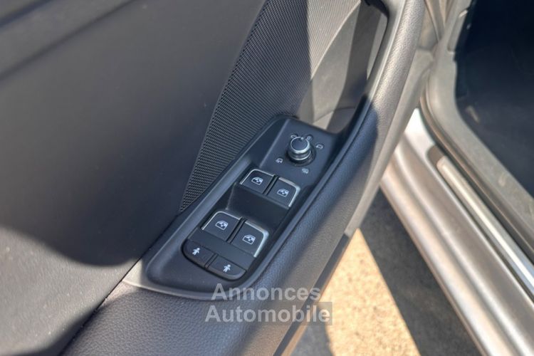 Audi A3 Sportback 35 TDI 150 S tronic Design Luxe - VIRTUAL COCKPIT - JANTES 19 - GARANTIE - CAM - CLIM - <small></small> 18.990 € <small>TTC</small> - #24