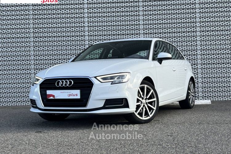 Audi A3 Sportback 35 TFSI CoD 150 S tronic 7 Design Luxe - <small></small> 23.900 € <small>TTC</small> - #1