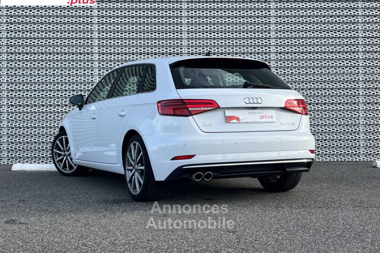 Audi A3 Sportback 35 TFSI CoD 150 S tronic 7 Design Luxe - <small></small> 23.900 € <small>TTC</small> - #4