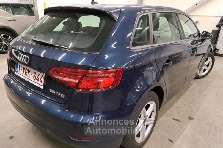 Audi A3 Sportback 35 TFSI Design - <small></small> 18.490 € <small>TTC</small> - #3