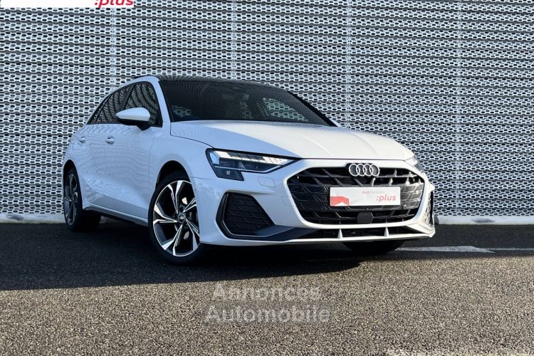 Audi A3 Sportback 35 TFSI Mild Hybrid 150 S tronic 7 S line - <small></small> 38.690 € <small>TTC</small> - #2