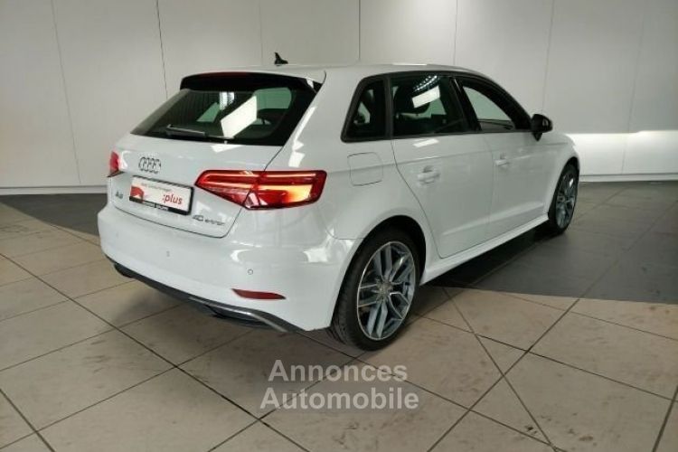 Audi A3 Sportback 40 E-tron/ Hybride/ S Line/ Réseau Audi/ 1ère Main/ Garantie 12 Mois - <small></small> 31.990 € <small>TTC</small> - #2