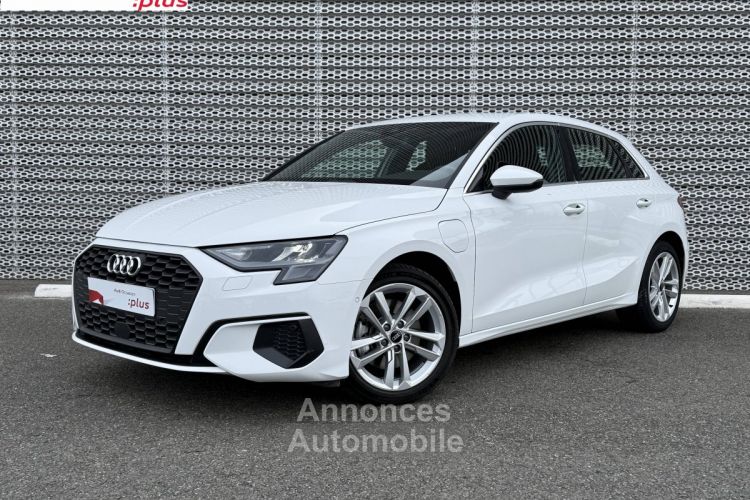 Audi A3 Sportback 40 TFSIe 204 S tronic 6 Design - <small></small> 25.490 € <small>TTC</small> - #1