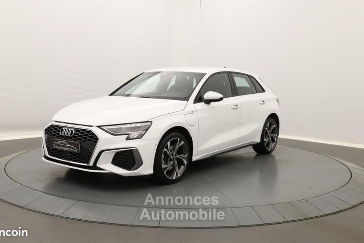 Audi A3 Sportback 40 TFSIe 204 S tronic 6 line - <small></small> 29.900 € <small>TTC</small> - #1