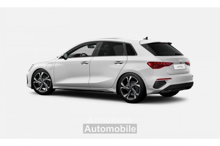 Audi A3 Sportback 40 TFSIe 204 S tronic 6 S line - <small></small> 46.575 € <small>TTC</small> - #3