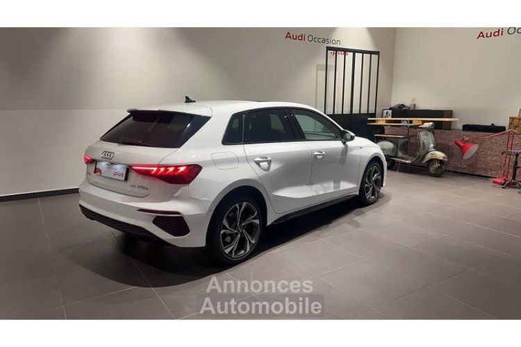 Audi A3 Sportback 40 TFSIe 204 S tronic 6 S line - <small></small> 42.993 € <small>TTC</small> - #3