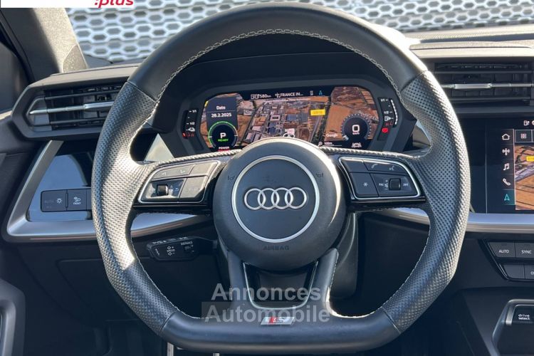 Audi A3 Sportback 40 TFSIe 204 tronic 6 Line - <small></small> 36.990 € <small>TTC</small> - #13