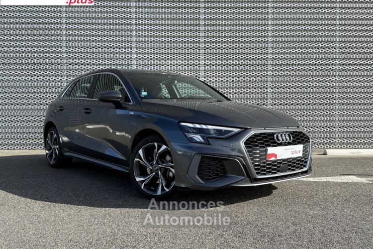 Audi A3 Sportback 40 TFSIe 204 tronic 6 Line - <small></small> 37.990 € <small>TTC</small> - #3