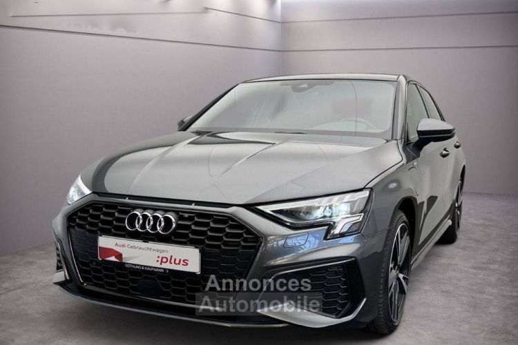 Audi A3 Sportback 40 TFSIe S line - <small></small> 41.900 € <small>TTC</small> - #1