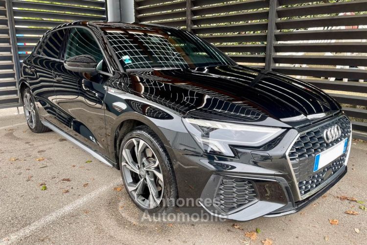 Audi A3 Sportback 8y 35 tfsi 150 ch s-line s-tronic7 - <small></small> 30.990 € <small>TTC</small> - #1
