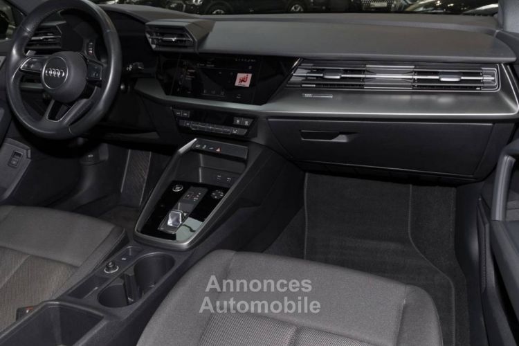 Audi A3 Sportback IV 40 TFSI e 204ch Business line S tronic 6 - <small></small> 26.990 € <small>TTC</small> - #4