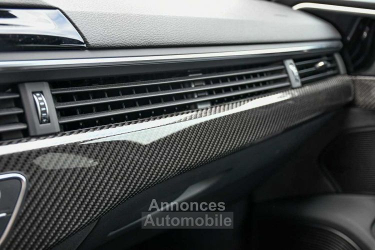 Audi A4 - COMPETITION - MASSAGE - B&O 3D - CAMERA - HONEYCOMB - LED - - <small></small> 34.990 € <small>TTC</small> - #25