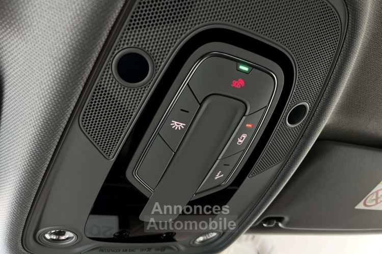 Audi A4 2.0 TDi S tronic 1ERPRO 55000KM GPS 22.719€HTVA - <small></small> 24.990 € <small>TTC</small> - #14