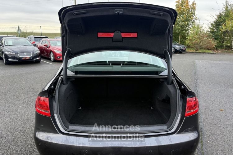 Audi A4 2.7 V6 TDI 190CH DPF AMBIENTE MULTITRONIC - <small></small> 12.590 € <small>TTC</small> - #9